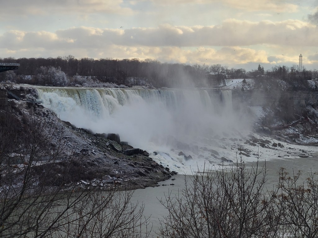 O Canada! 12/4&nbsp;(38)